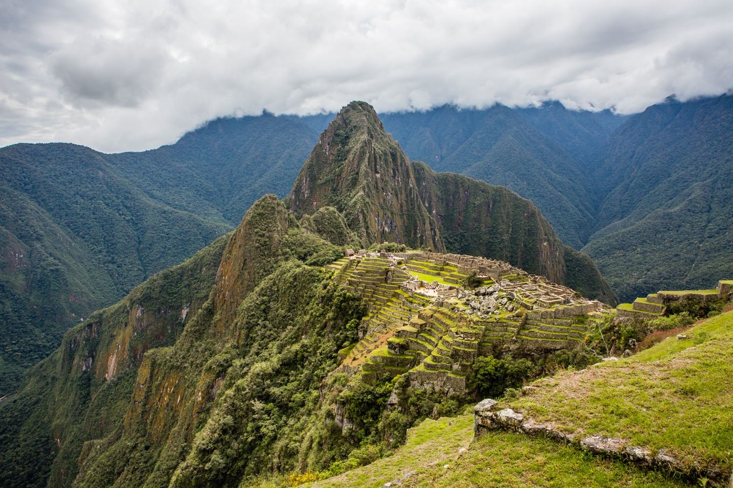 Peru Classics - Hiking Inca Trail Express, Machu Picchu & Rainbow Mt