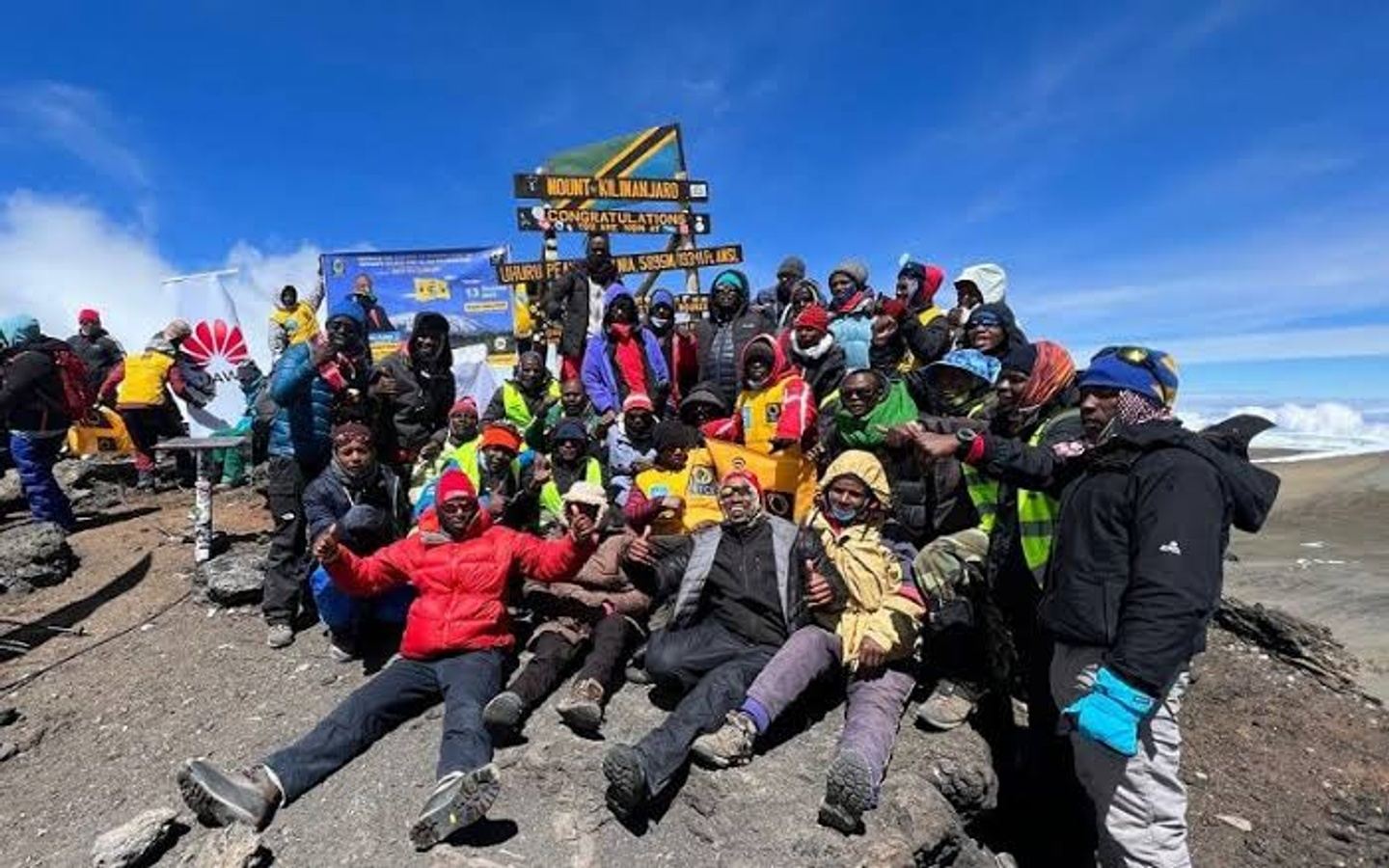 7 days mount Kilimanjaro group tour via Machame route