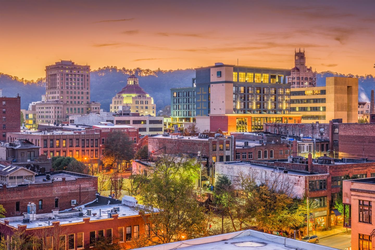 Join us as we explore Asheville, the Biltmore & the King Tut Exhibit