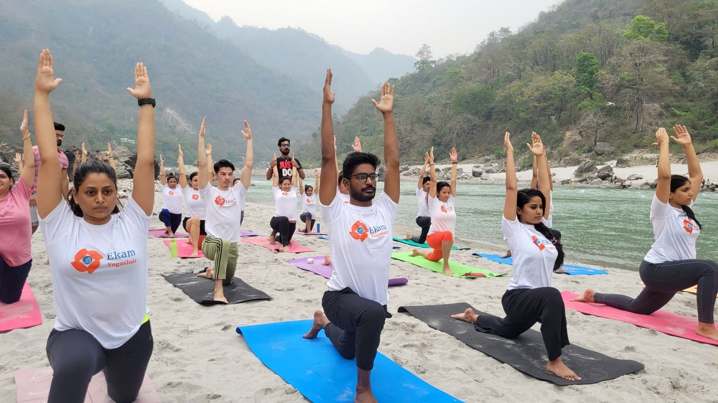 YOGA TEACHER TRAINING IN RISHIKESH INDIA EKAM YOGASHALA REVIEWS intelligence overview