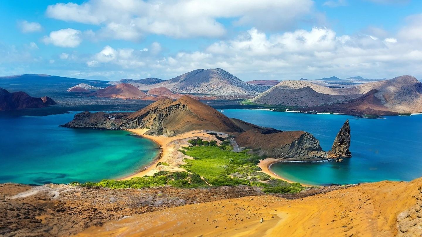 Flug von Quito nach Galapagos und Galapagos nach Quito