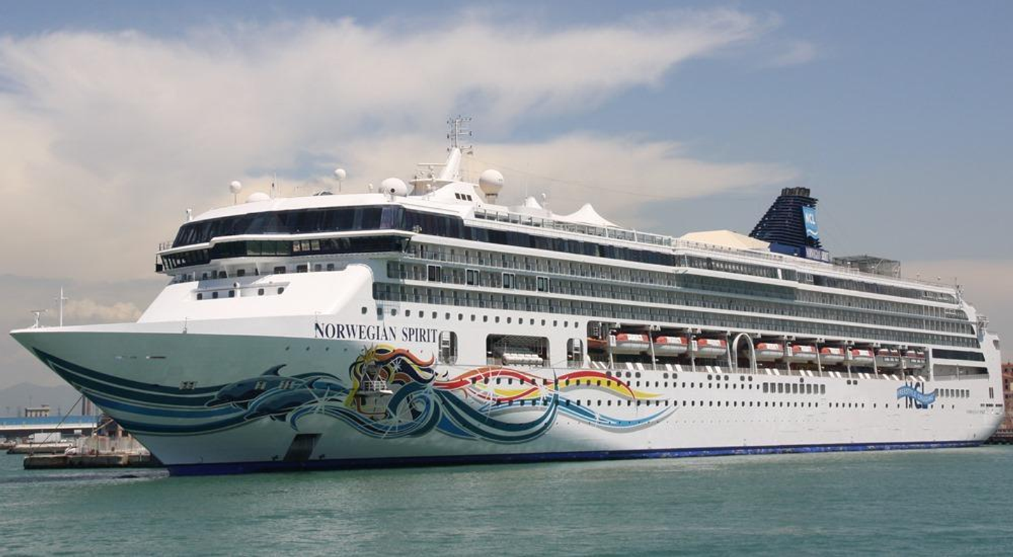 12-DAY SOUTH PACIFIC FROM FIJI TO PAPEETE: FIJI & SAMOA