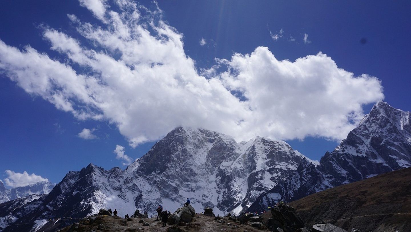 EBC Cholapass Gokyo Trekking - 15 days