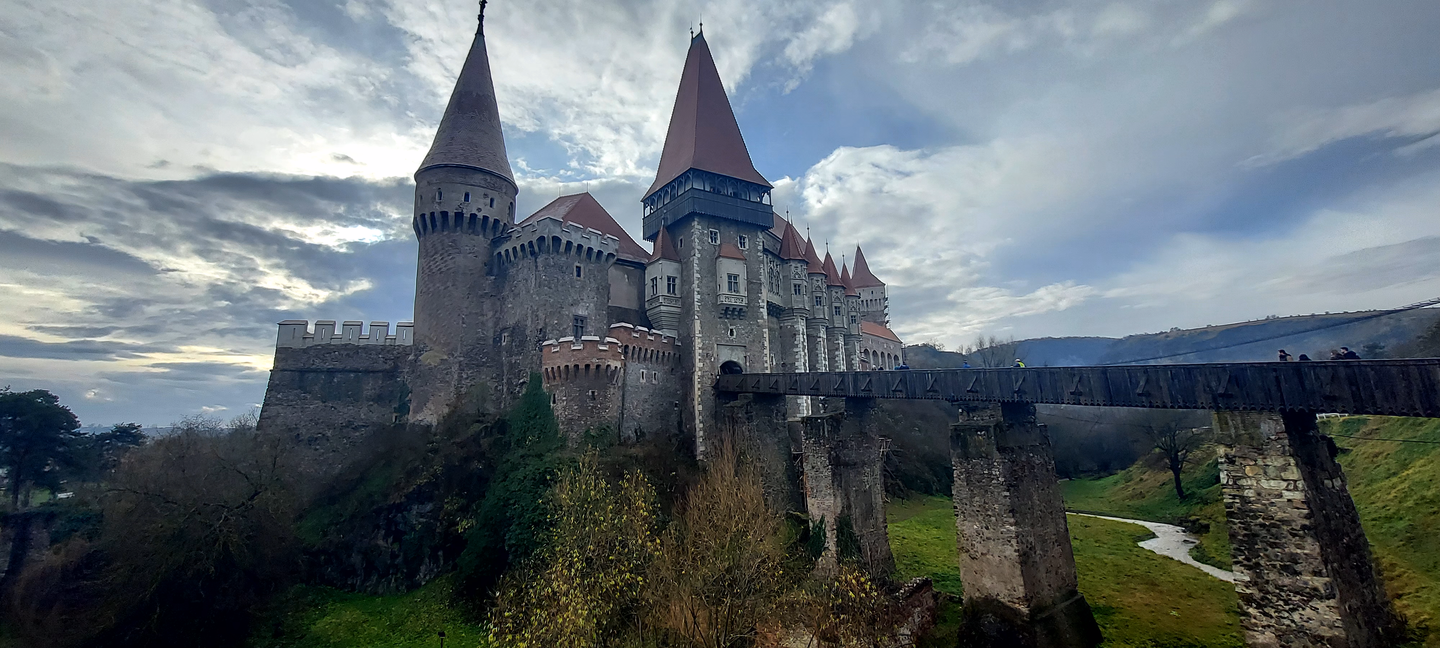 Day trip to Corvin Castle and Alba Iulia from Sibiu