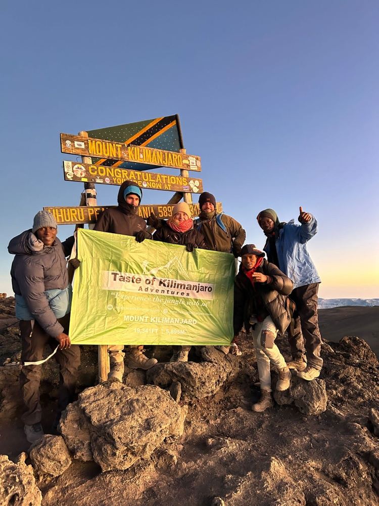 Mount Kilimanjaro Trekking - 6 days machame route