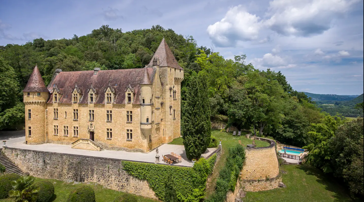 French Fairytale Castles Tour (Dordogne Valley)