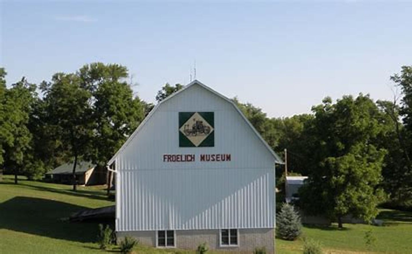 A Moving Experience in Elkader, IA 52043, USA