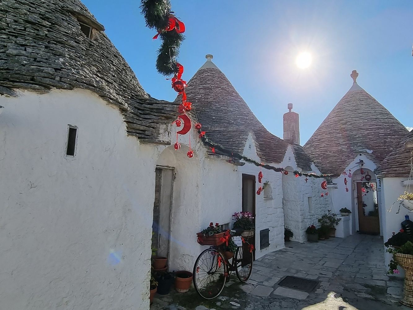 Abruzzo, Puglia & Matera Christmas time Women Tribe