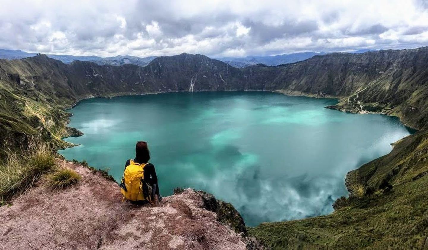 Hike around Quilotoa Crater Lake