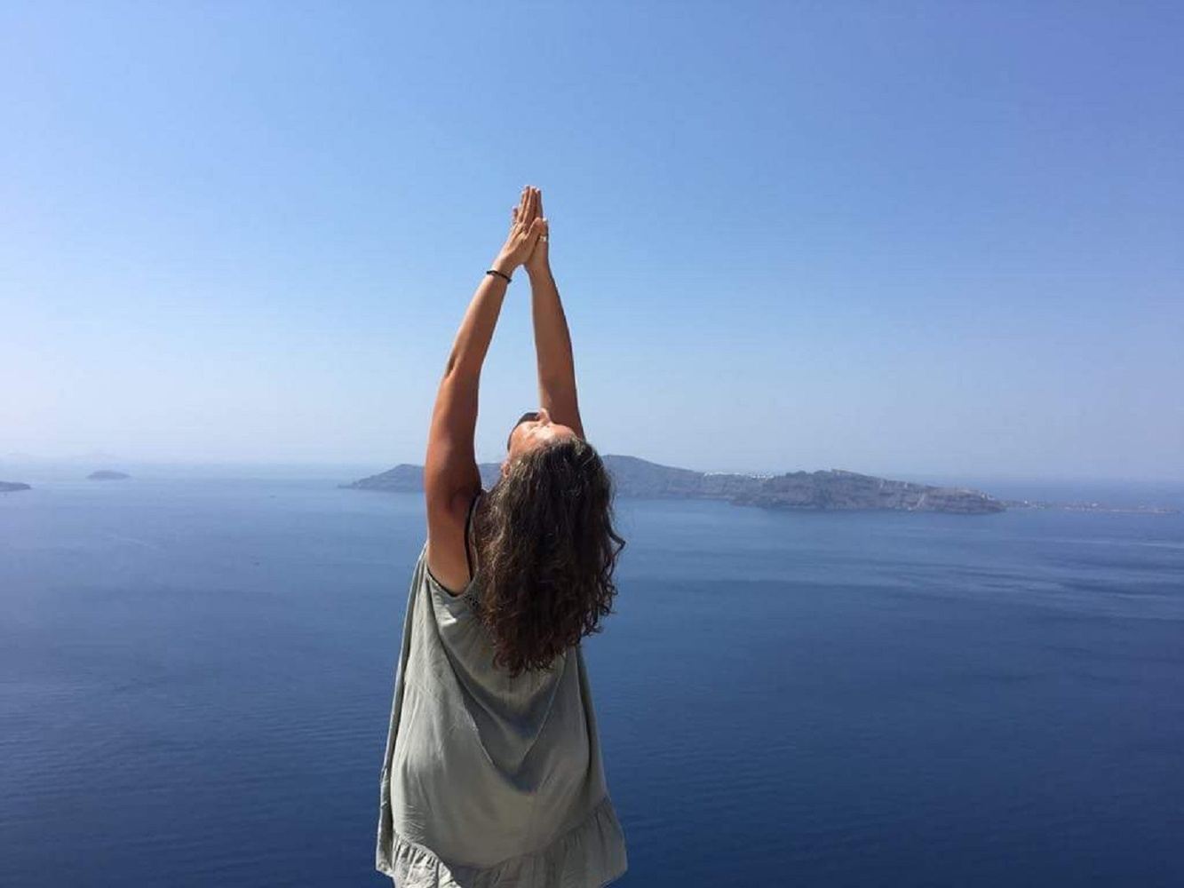 Luxury Yoga Sailing Hiking Retrat in magical Santorini