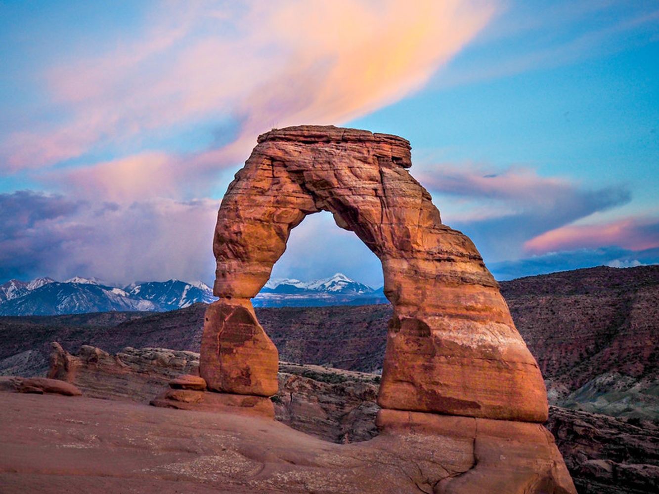 Moab Yoga and Arches NP Mama Nature Retreat