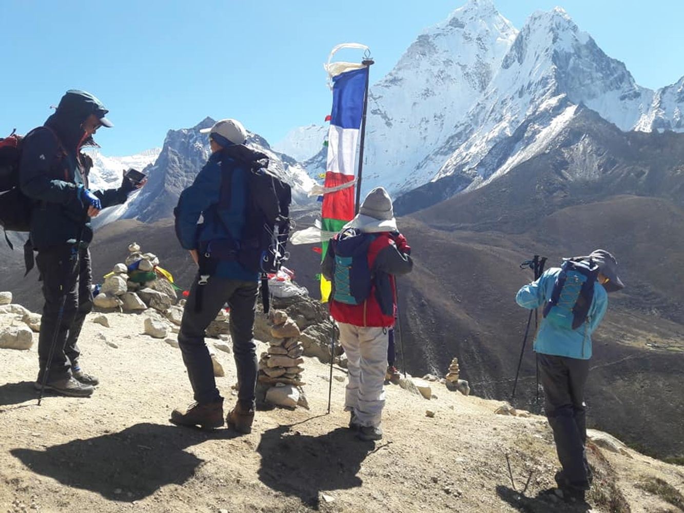 Everest Base camp Guide / Everest Base Camp Trekking - 2022/23