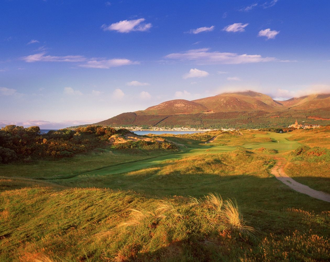 Dublin & Northern Ireland Experience 2025