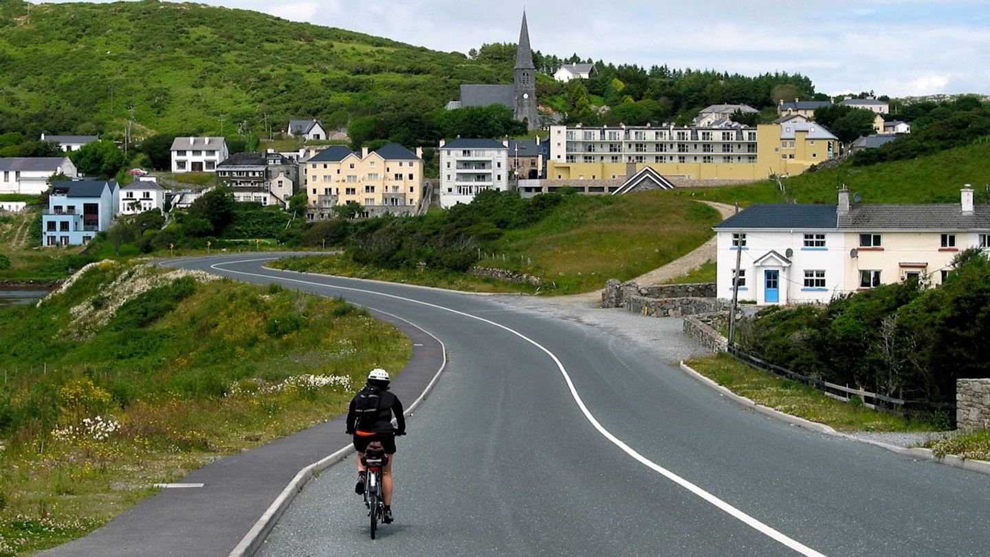 Western Ireland by Bicycle