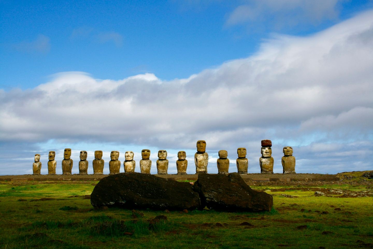 Coddiwomple Travel - 2025 Volcano Marathon - Easter Island Edition