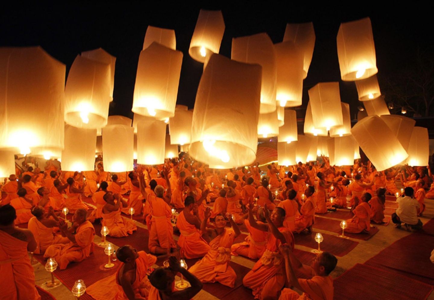 Celebrate the Spectacular Buddhist Lantern Festival in Beautiful Northern Thailand with Joanne and Anna Smallwood