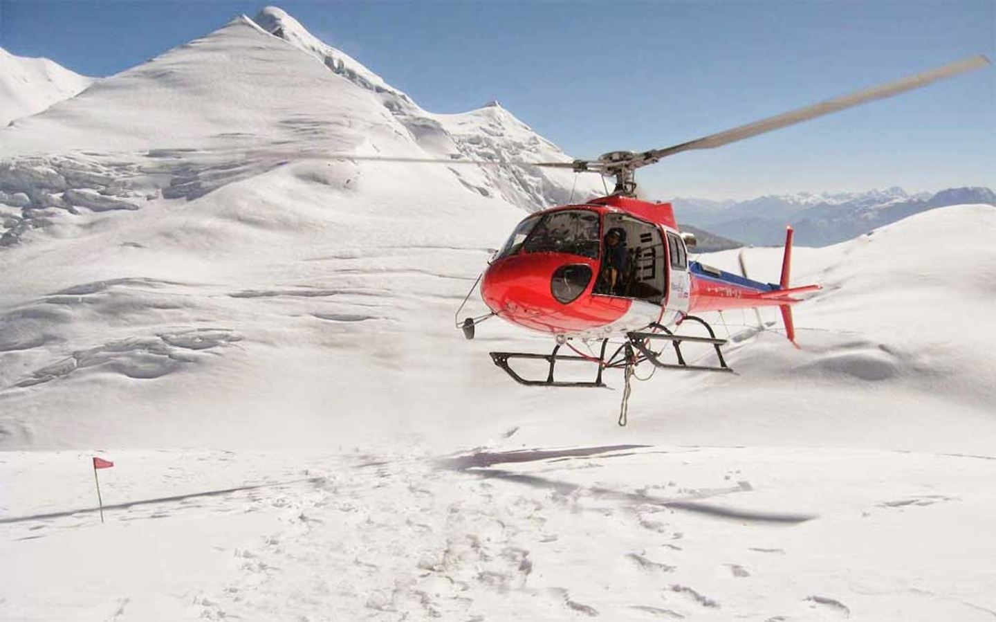 Everest Base Camp and back to Lukla by Helicopter - 12 Days