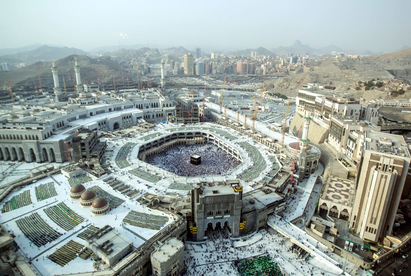 umrah-2024-in-mecca-saudi-arabia