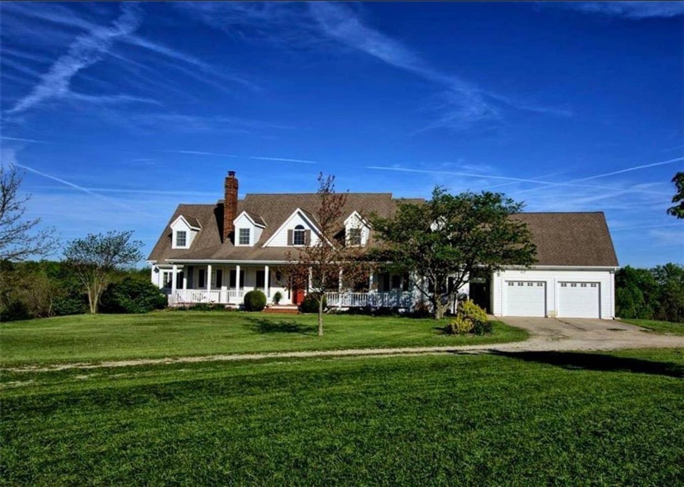 Coming Home in Louisburg, KS, USA