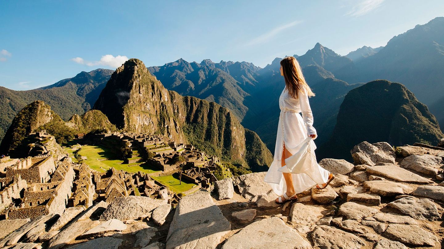 Machupicchu, Sacred Valley and Rainbow mountain 3 Day tour