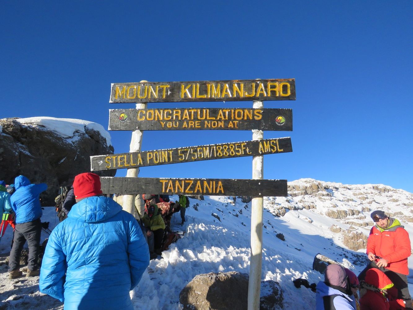 5 Days Kilimanjaro Marangu Route - climbing up to uhuru peak