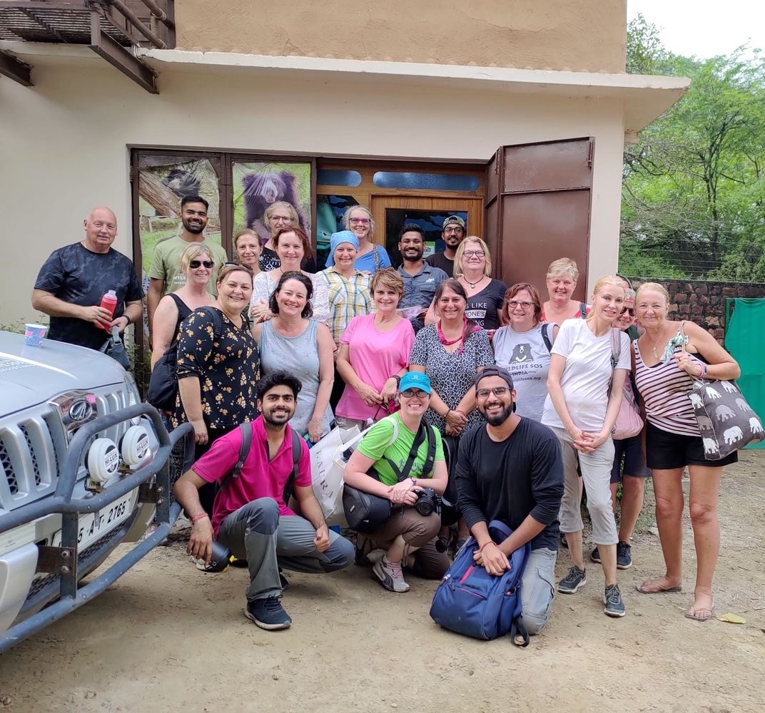 EXPLORE INDIA - Volunteer & Give-back adventure Trip to India!