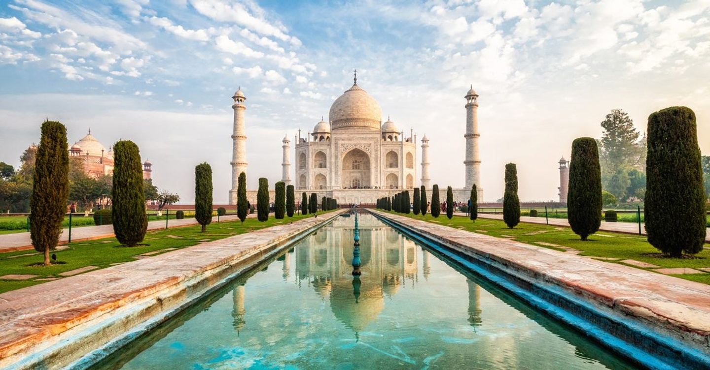 Highlights of the Golden Triangle: Taj, Temples & Tigers