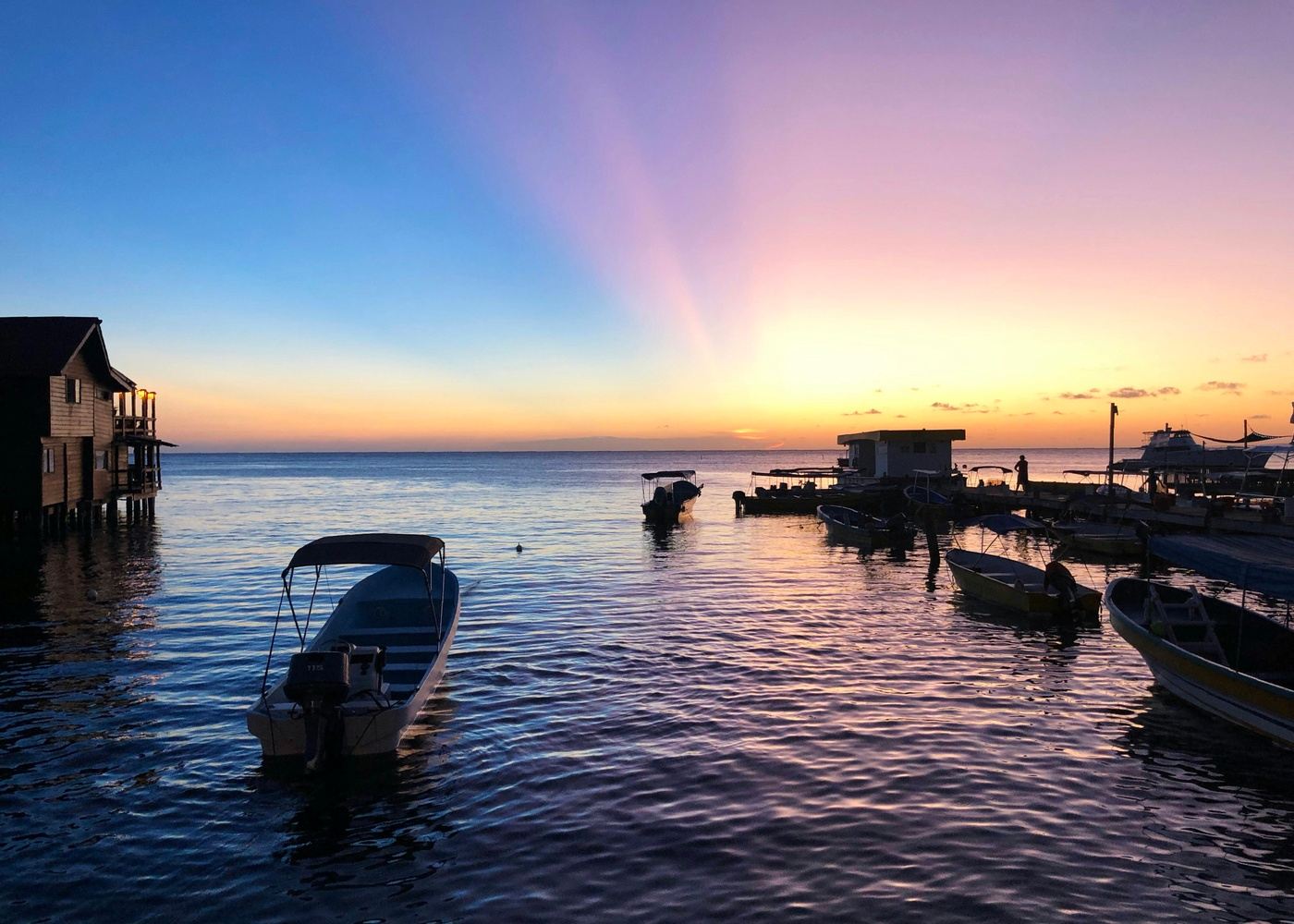 RESET Roatan
