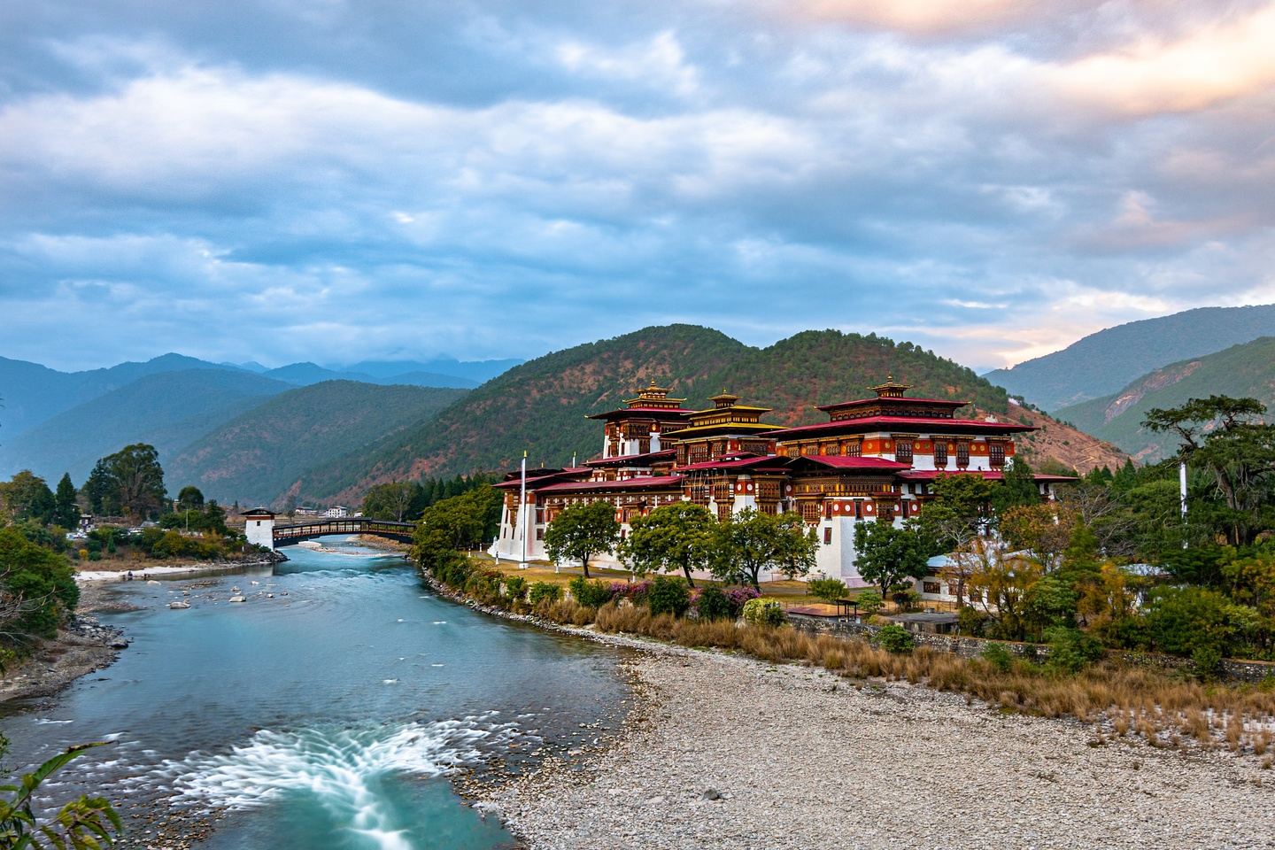 Tour Kingdom of Bhutan in Feb 25th, 2026