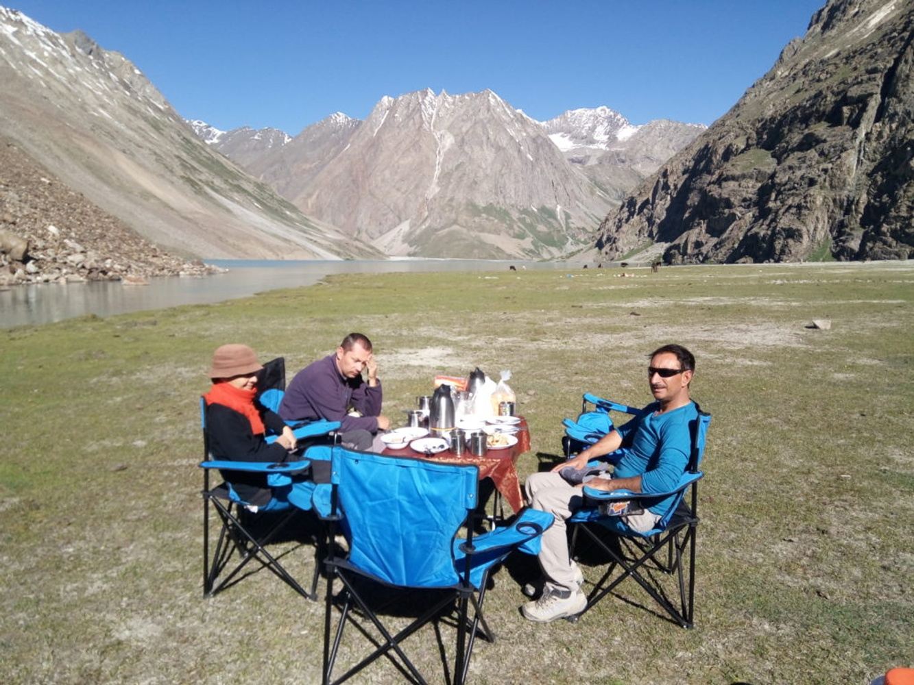 15 Days Trek to Shah Janali Trek Chitral and Gilgit Pakistan ASIA