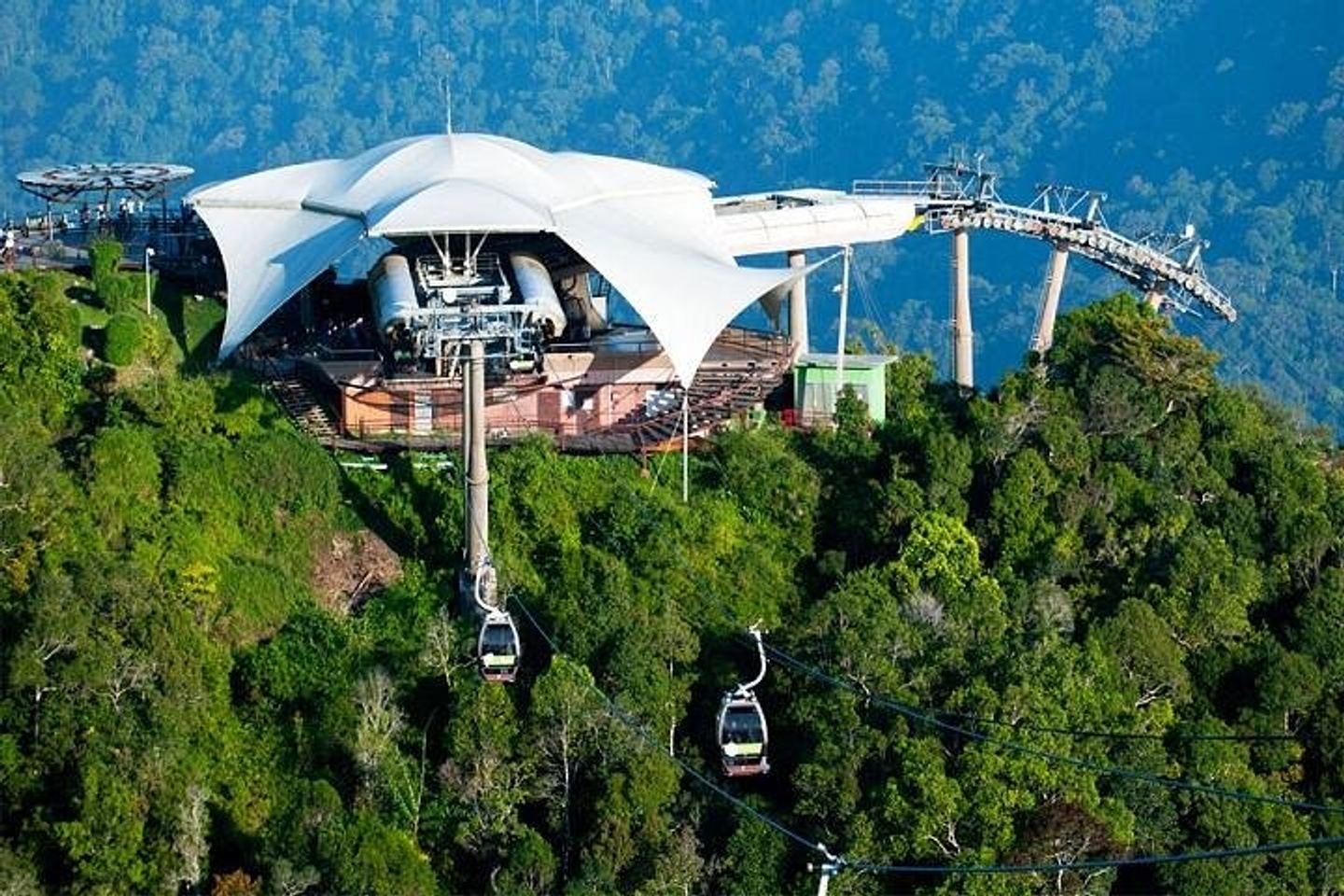 Private Tour in Langkawi with SkyBridge and Langkawi Cable Car in
