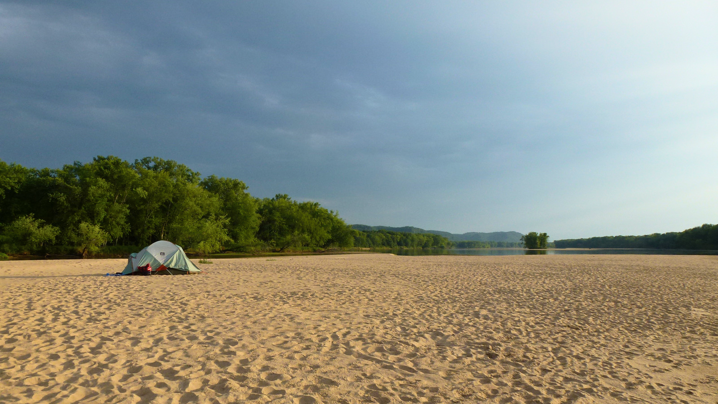 Wisconsin River Kayak Camping in Muscoda, WI 53573, USA