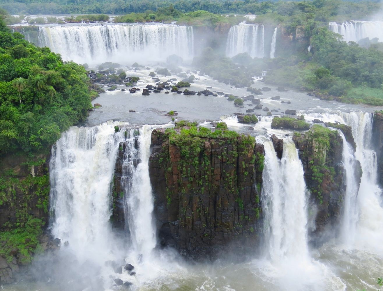 Iguazu Falls FULL EXPERIENCE in 3 nights