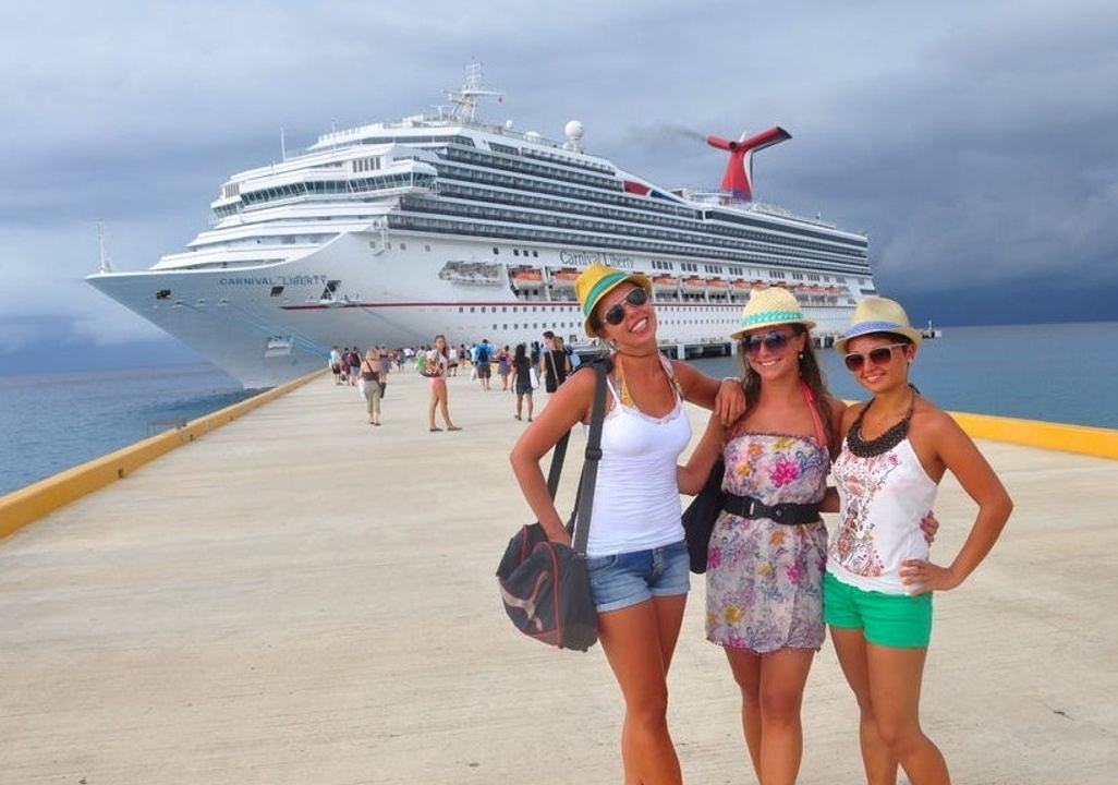 carnival cruise ocho rios grand cayman cozumel