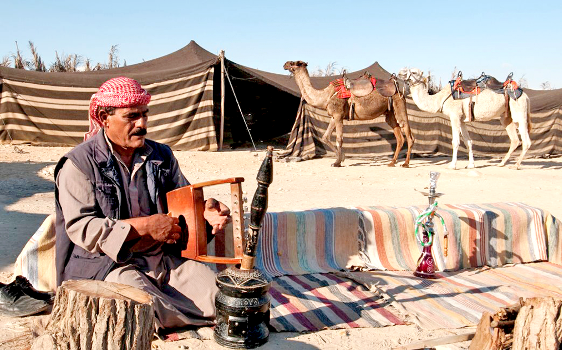 Жизнь и быт в пустыне. Бедуины Негев. Бедуины в Египте. Одежда кочевых народов пустыни.