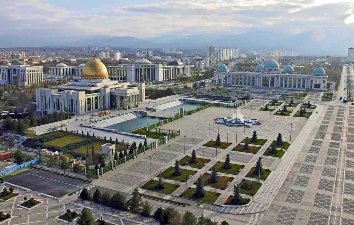 GAS CRATER "DARVAZA" (Turkmenistan) in Turkmenistan, Туркменистан