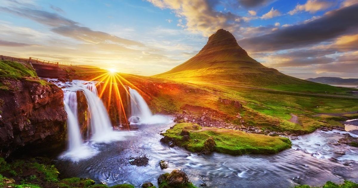 travel packages to iceland 2022