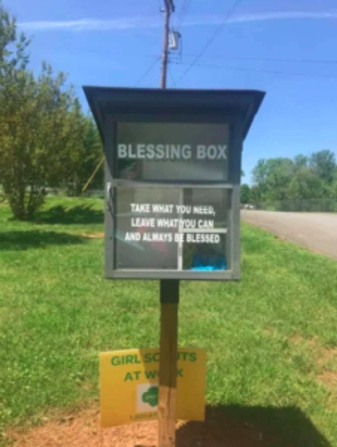 A picture of a blessing box.