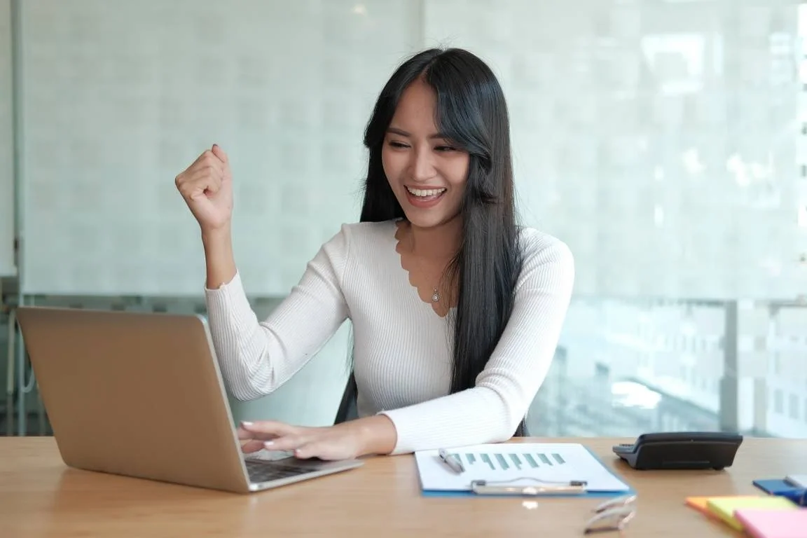 Try Using These Action Verbs to Get Your Resume Noticed - Idealist