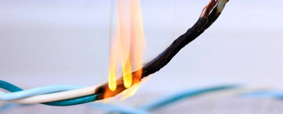 A burning wire.