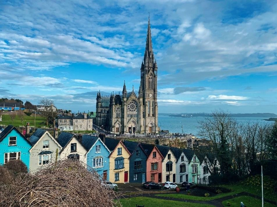Foto de una ciudad en Irlanda