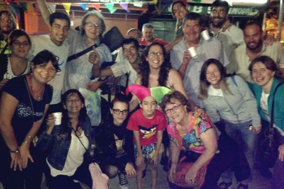 Candelaria y el grupo de voluntarios