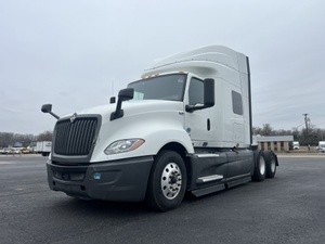 2019 International LT625