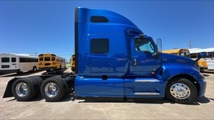 2020 International LT625