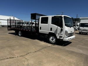 2024 Isuzu NPR-HD