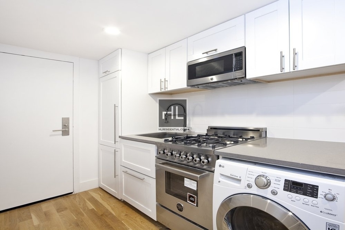 No Fee Gramercy Park Private Terrace 2 Bed 1 Bath